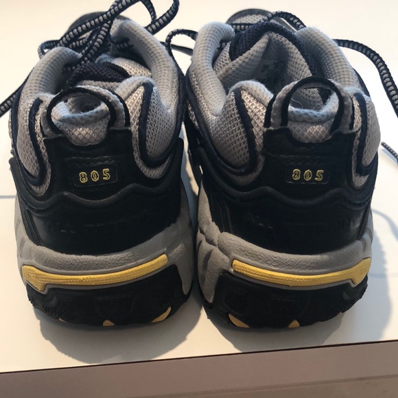 new balance 805 all terrain
